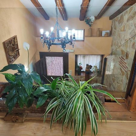 Casa Vieja Tabanera A 8 Min De Segoia Guest House Tabanera del Monte Eksteriør bilde