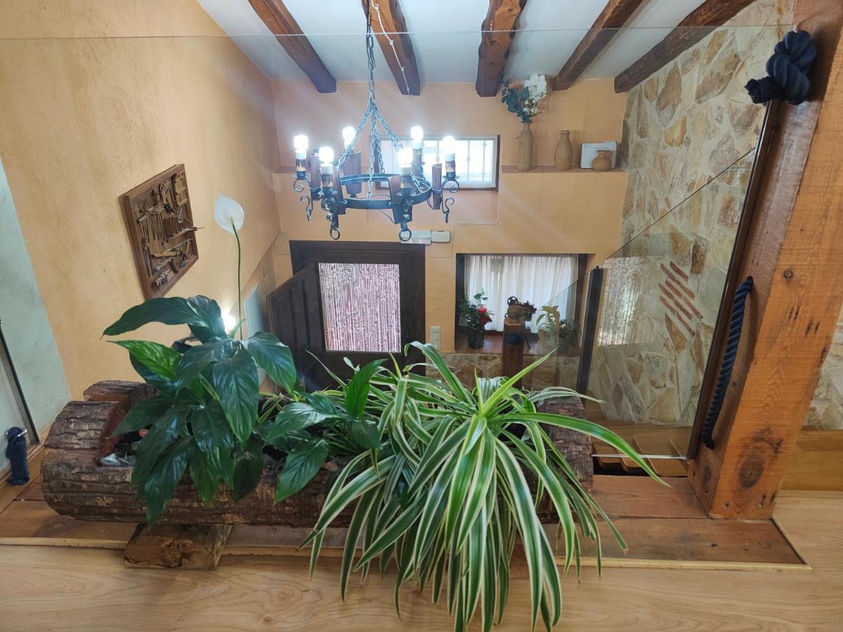 Casa Vieja Tabanera A 8 Min De Segoia Guest House Tabanera del Monte Eksteriør bilde