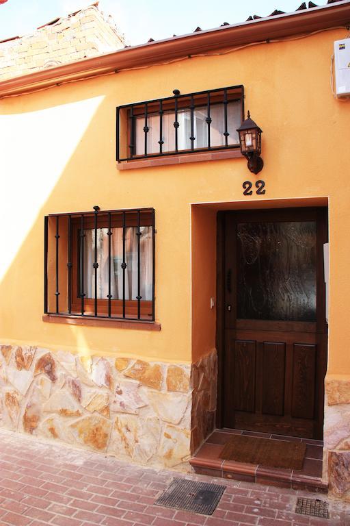 Casa Vieja Tabanera A 8 Min De Segoia Guest House Tabanera del Monte Eksteriør bilde